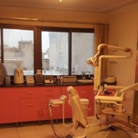 مطب دندان پزشکی ۵۵ متر فاطمی