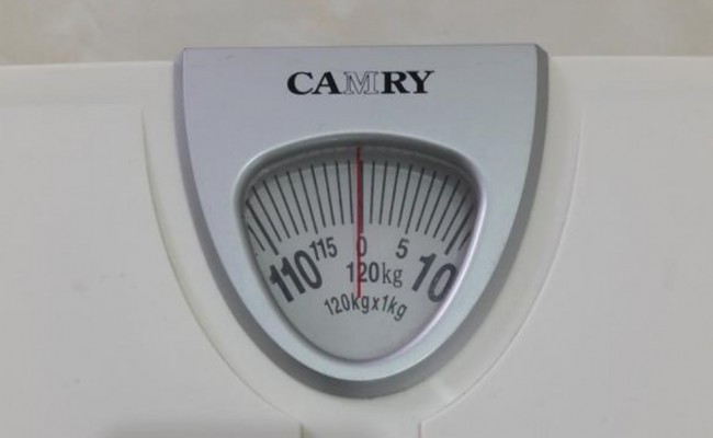 یک عدد دستگاه تعیین وزن